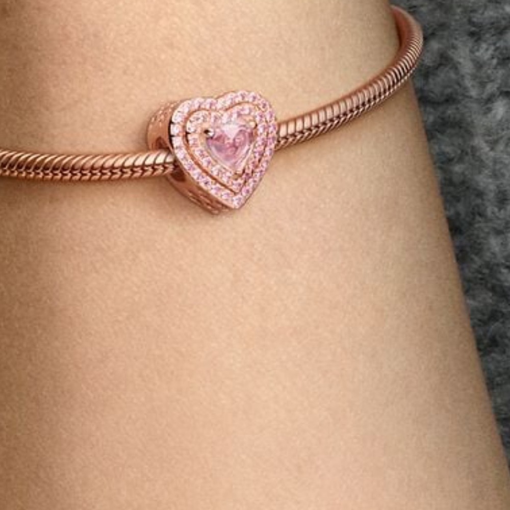 NWT Pandora Sparkling Levelled Heart Charm Rose Gold and Pink Zirconia - Picture 2 of 5